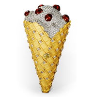 Brusters Greensburg PA Ice Cream Cone Vintage Lapel Pin 