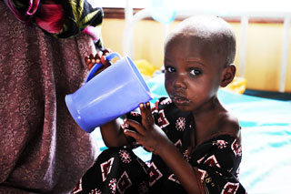 A child receiving care at a hospital in Daadab. Credit: Save the Children